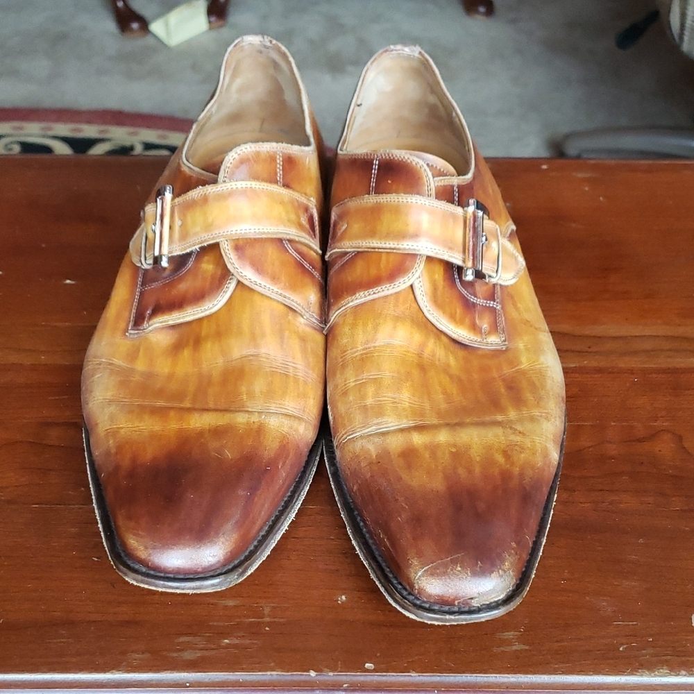 VINTAGE Magnanni Tan Leather Oxfords with Single Buckle Detail